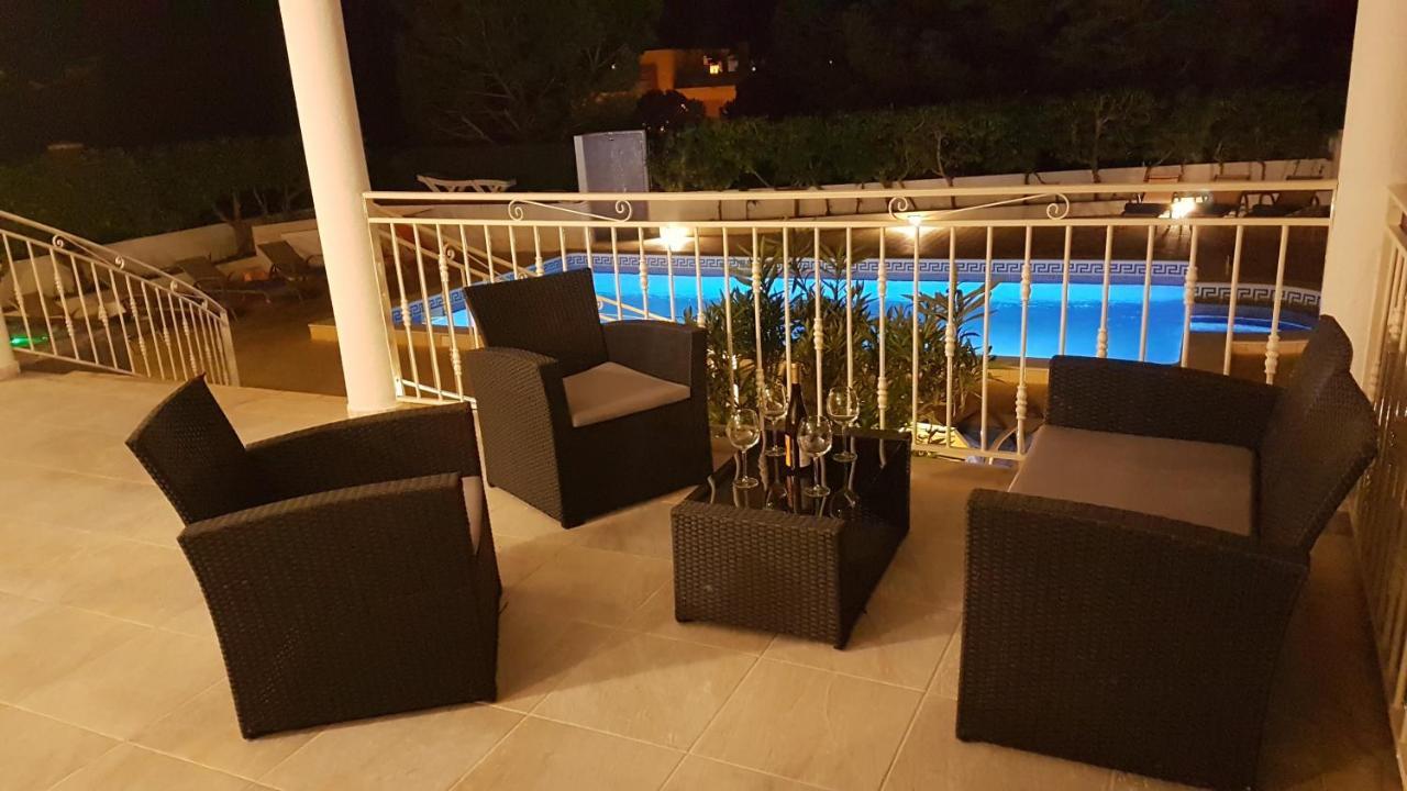 Sunset Villa By Laranjal Rentals Olhos de Agua  Exteriér fotografie