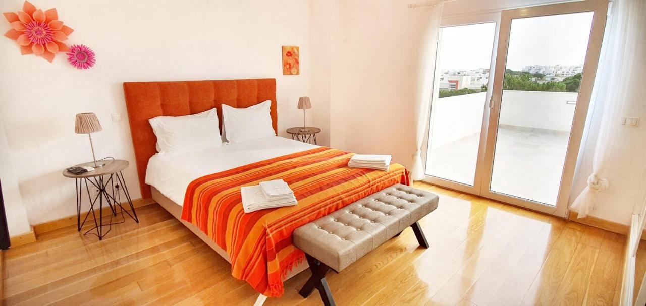 Sunset Villa By Laranjal Rentals Olhos de Agua  Exteriér fotografie